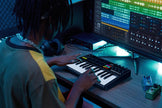 TERENCE MIDI 25 - Key Professional Keyboard with OLED Display - terenceofficial