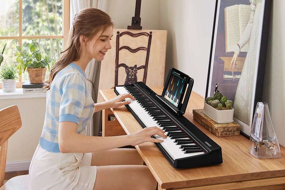 Terence V20 88 - Key Foldable Digital Piano with Semi - Weighted Keys Bluetooth & MIDI - terenceofficial