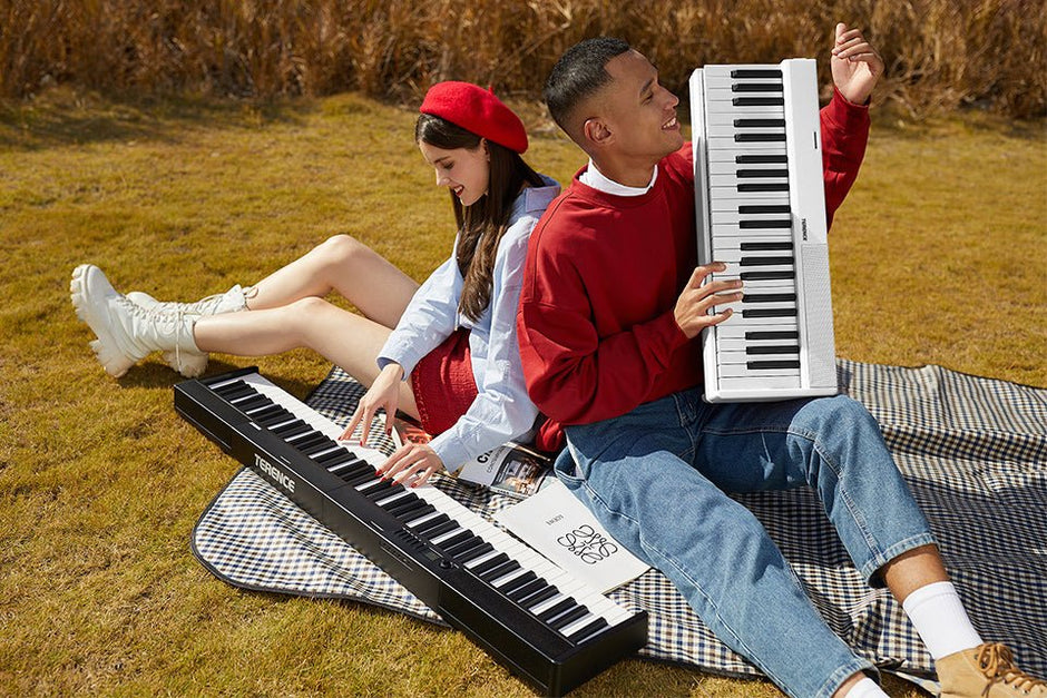 Terence V30 Pro Foldable 88 - Key Digital Piano with Fully Weighted Keys - terenceofficial